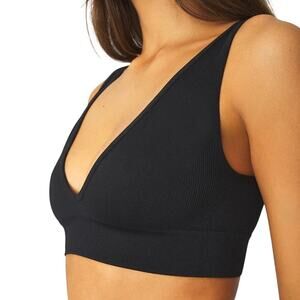 Weworewhat V Neck Knit Sport Bra Top in Black size XS NWT